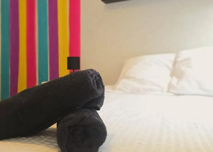 Bollywood - 2 Ch. - Wifi - Centre-Ville - Spacieux Le Mans